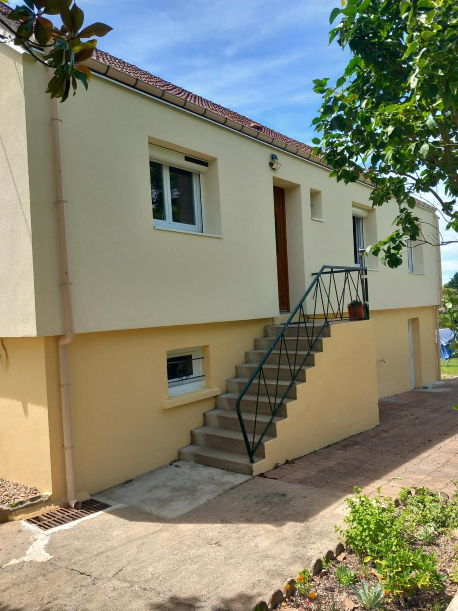 Les Cyclamens 1 Apartment Cosne-Cours-Sur-Loire Exterior photo